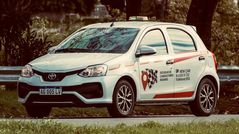 “NEW CAR “ ESCUELA DE CONDUCTORES — Autoescuela